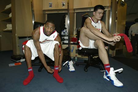 迪马济奥：米兰锋线引援首选是努涅斯，已与球员接触（迪马济奥：米兰将努涅斯列为锋线头号目标，已展开接触）