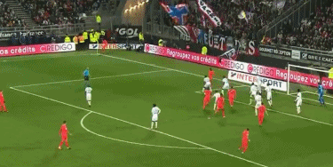 3：0克鲁塞罗，内马尔激动庆祝