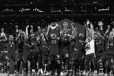 武器大师怎么办啊？SBV精英队史首次荷甲客场击败阿贾克斯