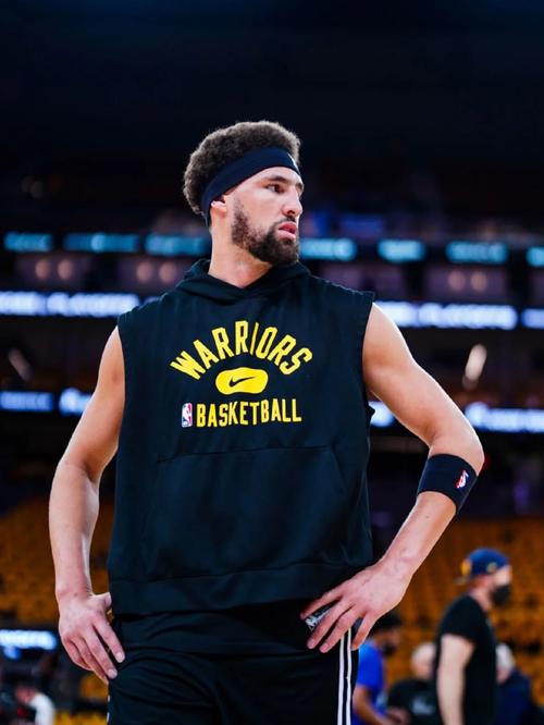 震慑对手？姆巴佩西甲已进13球，比赫罗纳全队进球还多1球（姆巴佩西甲狂轰13球，已比赫罗纳全队多进1球）