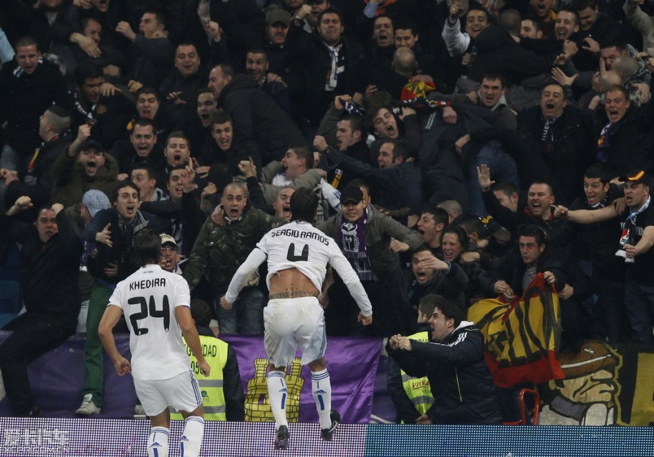 广东险完成大逆转！徐杰轰25+11，奎因27+8，杜锋昏头操作葬送好局（广东险些翻盘！徐杰25+11、奎因27+8，杜锋关键用人失误葬送优势）