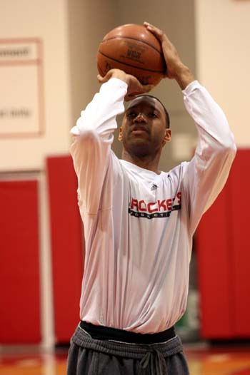 恩比德称其为最喜爱队友之一（恩比德：他是我最喜欢的队友之一）