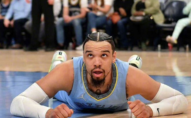 双拳难敌四手！库里末节独得14分&全场轰下39+5+5难救主（孤掌难鸣！库里末节狂砍14分，全场39+5+5仍难挽败局）