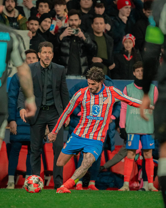 哈兰德解释进球后不庆祝原因，灵感来自阿喀琉斯电影和社媒梗图（哈兰德谈进球后不庆祝：灵感源自阿喀琉斯电影与社交媒体梗图）