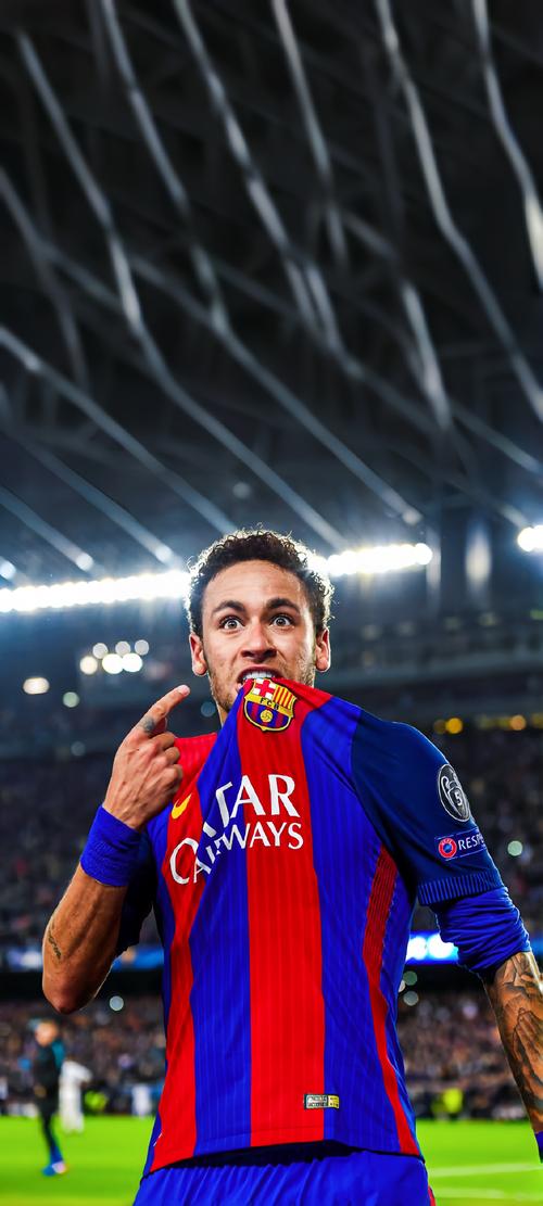 记者：曼联、切尔西、国米关注罗比尼奥之子（记者称曼联、切尔西、国米有意罗比尼奥之子）