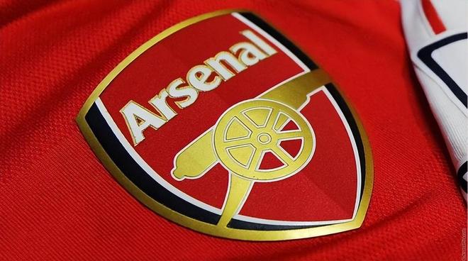 外媒：贝蒂斯正在推进租借多特前锋法比奥-席尔瓦的交易（外媒：贝蒂斯正与多特洽谈租借前锋法比奥-席尔瓦）